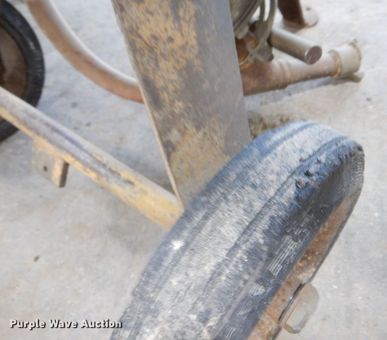 image for item KO9215 (2) Clemco shot blasting machines