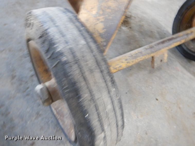 image for item KO9215 (2) Clemco shot blasting machines