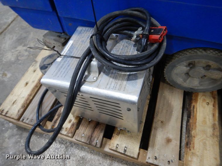 image for item KO9216 Clarke L20-Encore  floor scrubber