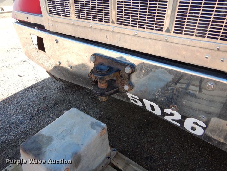 image for item KO9219 2004 Peterbilt 378  dump truck