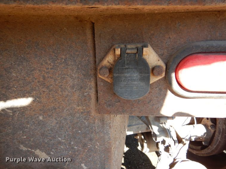 image for item KO9219 2004 Peterbilt 378  dump truck