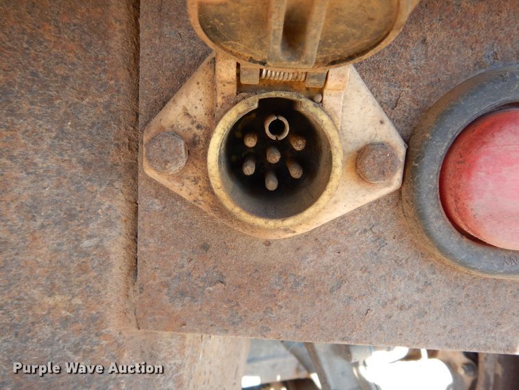 image for item KO9219 2004 Peterbilt 378  dump truck