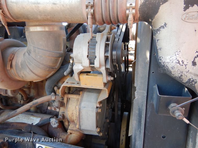 image for item KO9219 2004 Peterbilt 378  dump truck