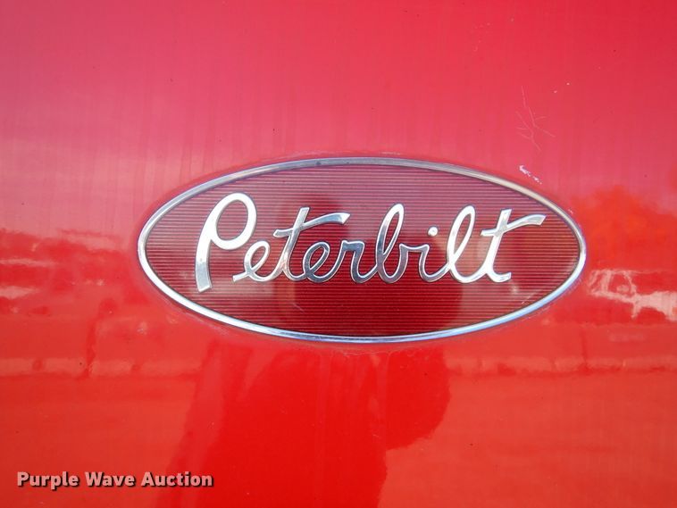 image for item KO9219 2004 Peterbilt 378  dump truck