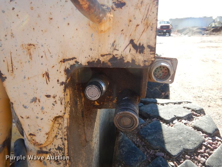 image for item KO9220 2008 Gehl 5640 Turbo  skid steer loader