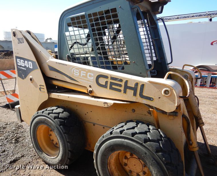 image for item KO9220 2008 Gehl 5640 Turbo  skid steer loader