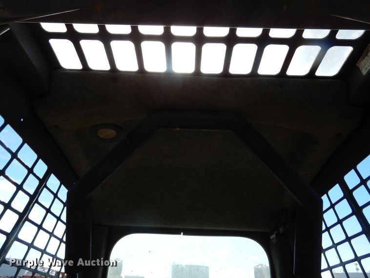 image for item KO9220 2008 Gehl 5640 Turbo  skid steer loader