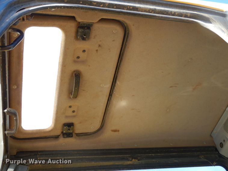 image for item KO9221 2002 Komatsu PC300LC-7L  excavator