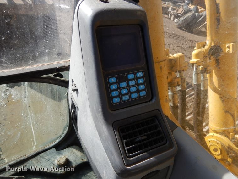 image for item KO9221 2002 Komatsu PC300LC-7L  excavator