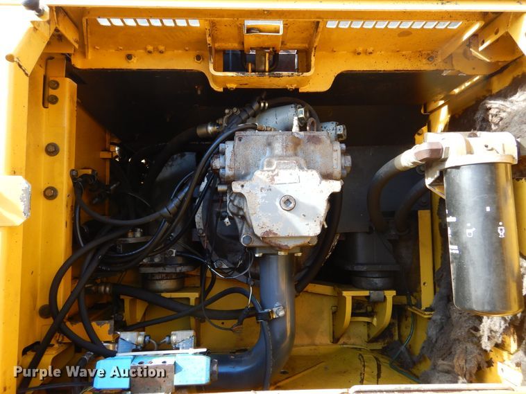 image for item KO9221 2002 Komatsu PC300LC-7L  excavator