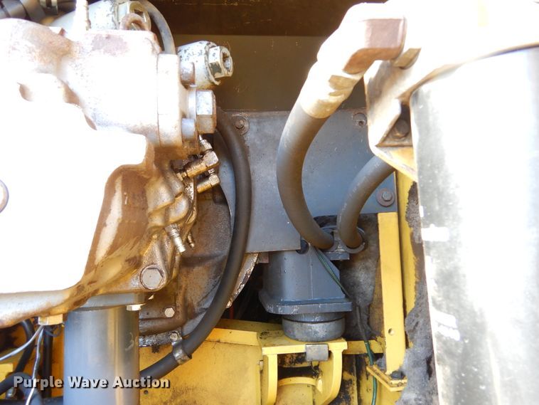 image for item KO9221 2002 Komatsu PC300LC-7L  excavator