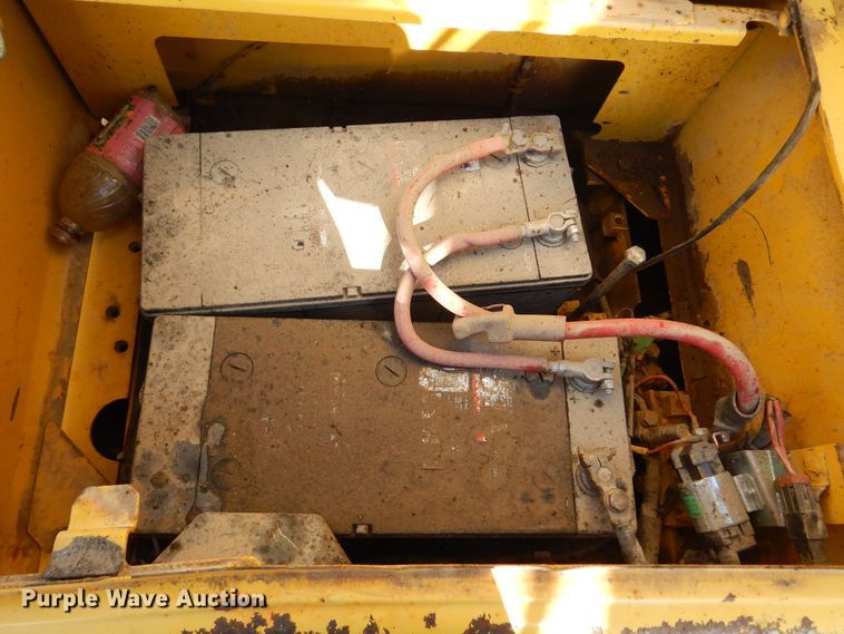 image for item KO9221 2002 Komatsu PC300LC-7L  excavator