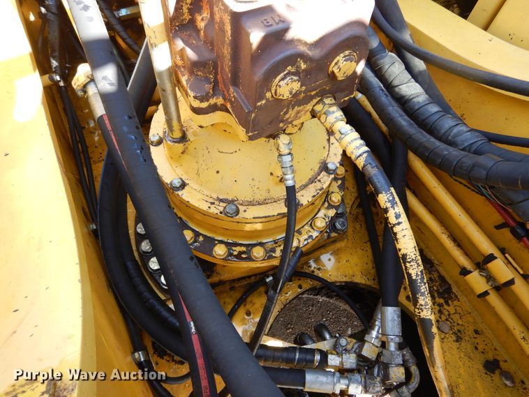 image for item KO9221 2002 Komatsu PC300LC-7L  excavator