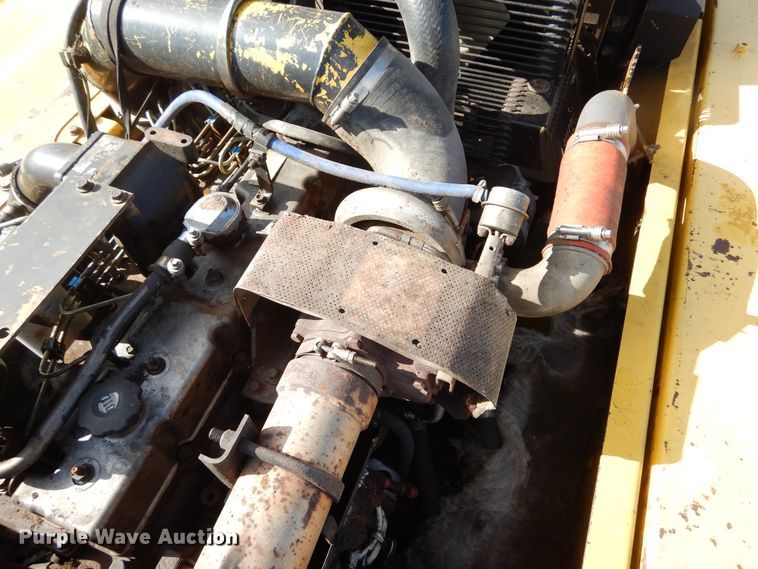 image for item KO9221 2002 Komatsu PC300LC-7L  excavator