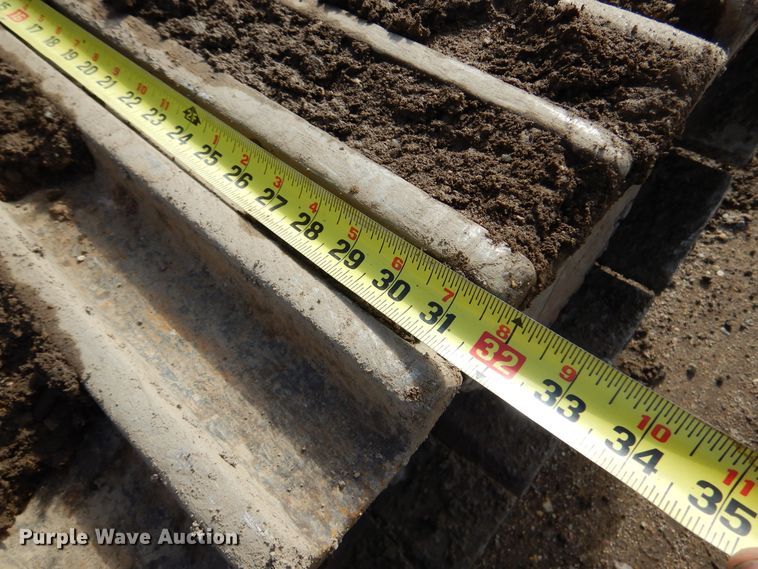 image for item KO9221 2002 Komatsu PC300LC-7L  excavator