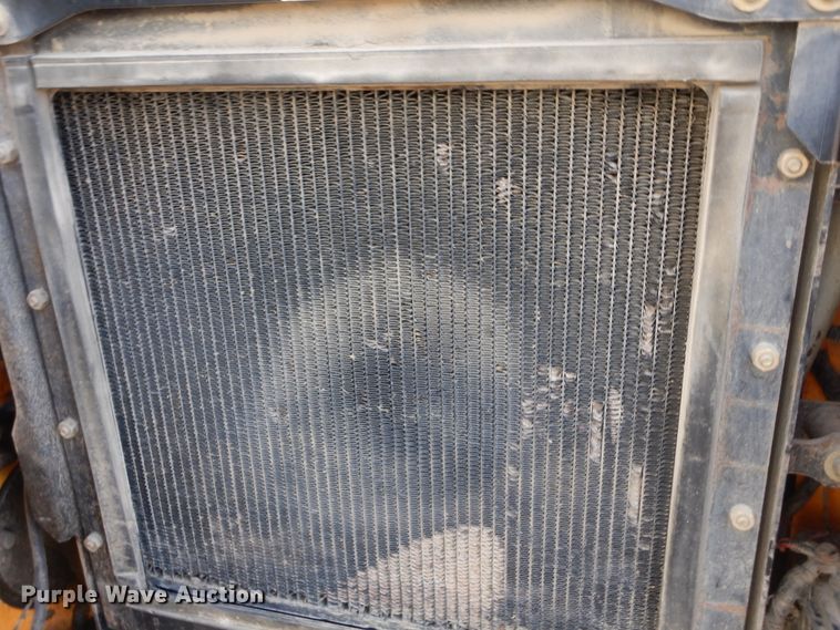 image for item KO9222 2005 Mustang MTL25  tracked skid steer loader