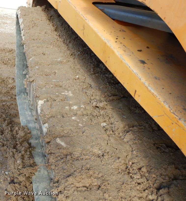 image for item KO9222 2005 Mustang MTL25  tracked skid steer loader