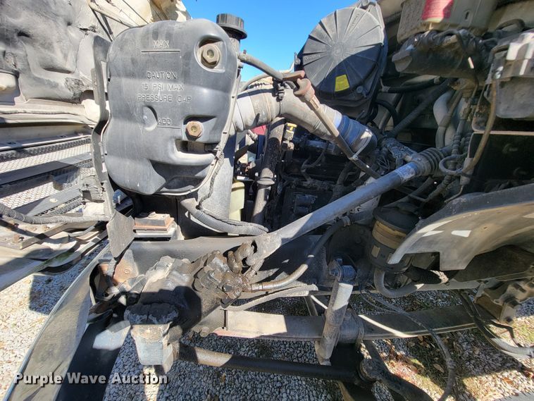 image for item KQ9137 2006 Ford F650 Super Duty XL  dump truck