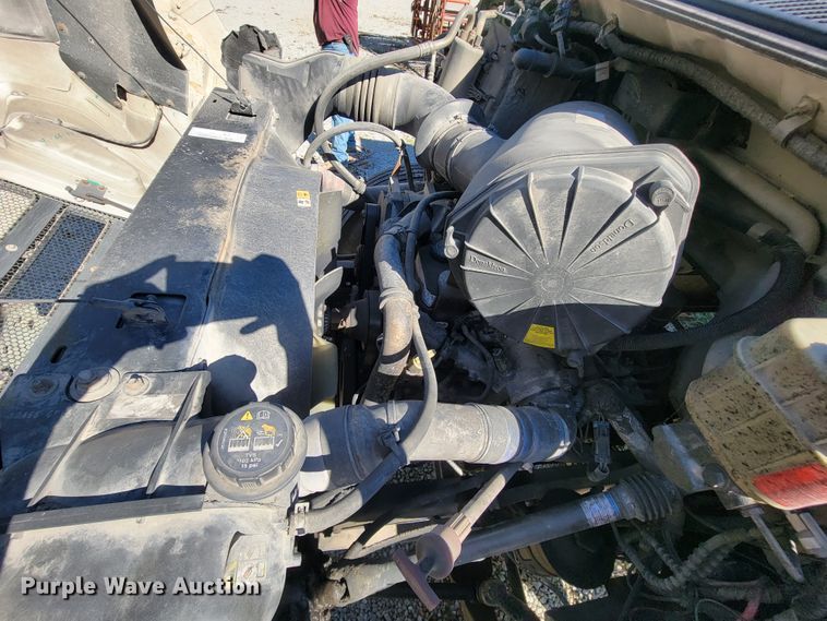 image for item KQ9137 2006 Ford F650 Super Duty XL  dump truck