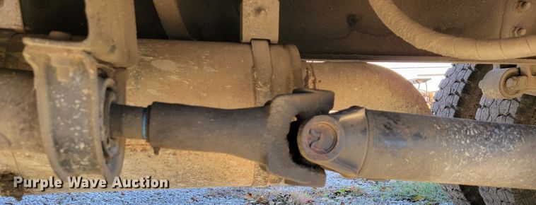 image for item KQ9137 2006 Ford F650 Super Duty XL  dump truck