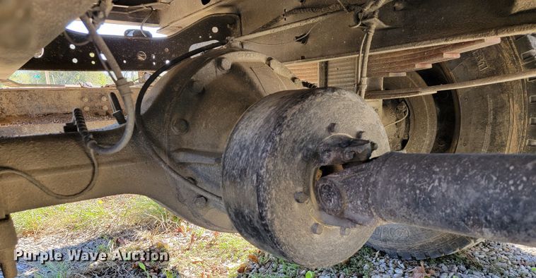 image for item KQ9137 2006 Ford F650 Super Duty XL  dump truck