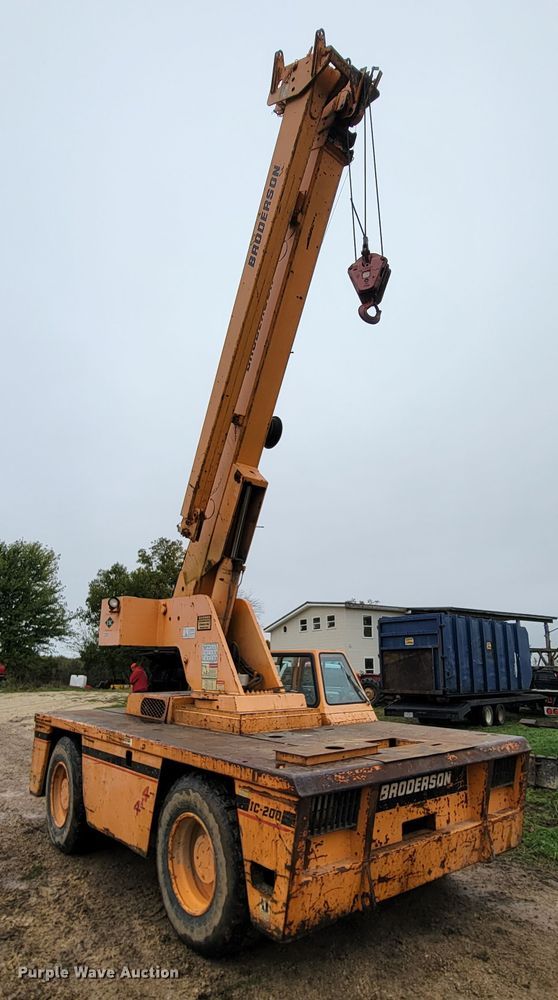 image for item KQ9160 Broderson IC-200-2C  crane