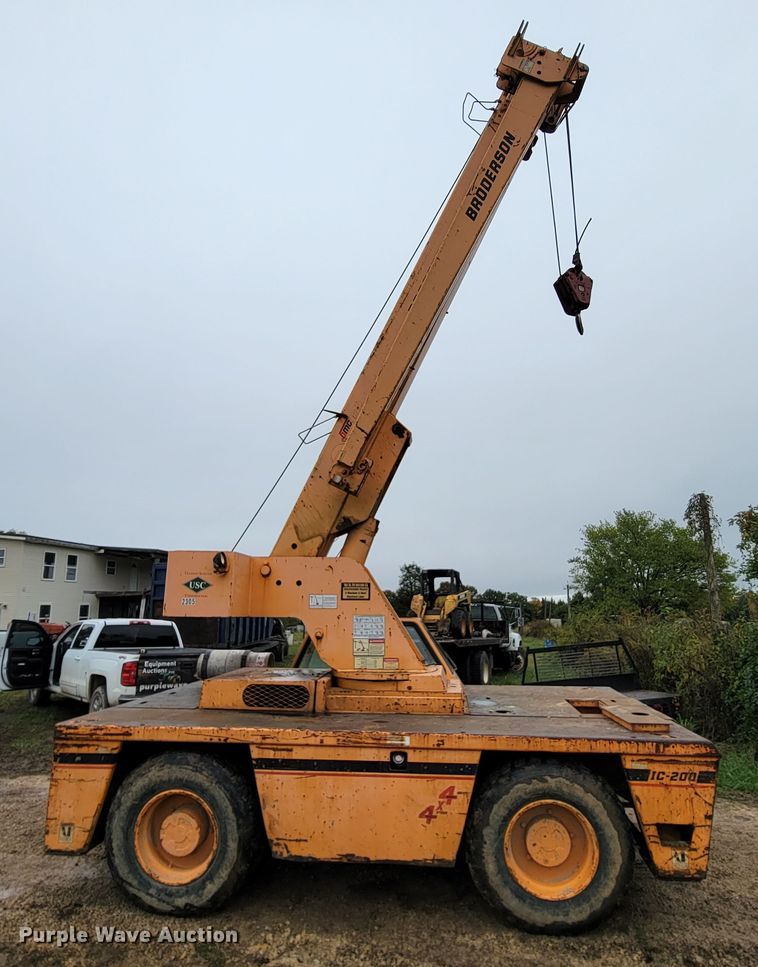 image for item KQ9160 Broderson IC-200-2C  crane