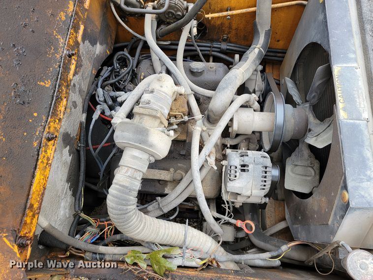 image for item KQ9160 Broderson IC-200-2C  crane