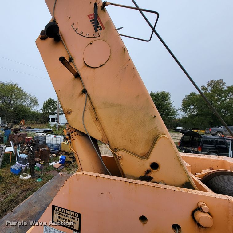 image for item KQ9160 Broderson IC-200-2C  crane