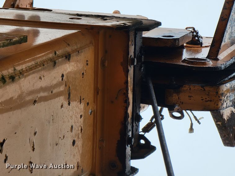 image for item KQ9160 Broderson IC-200-2C  crane