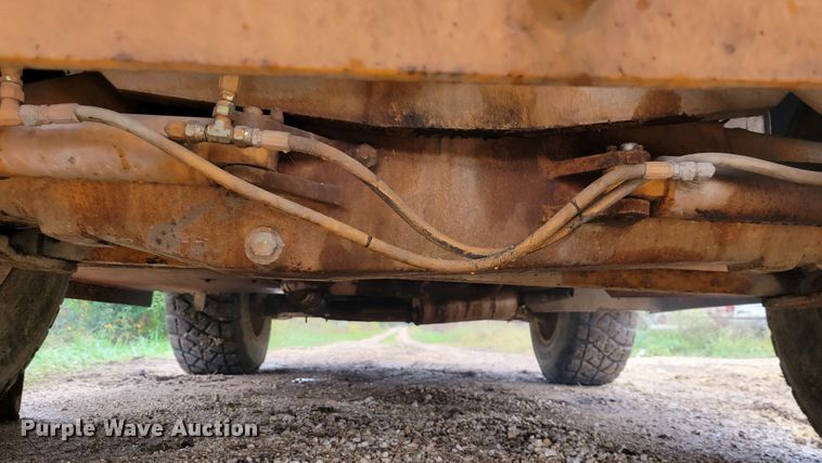 image for item KQ9160 Broderson IC-200-2C  crane