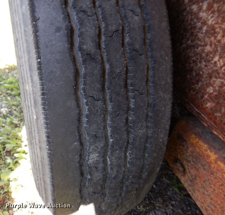 image for item KY9704 1998 Belshe T18  equipment trailer