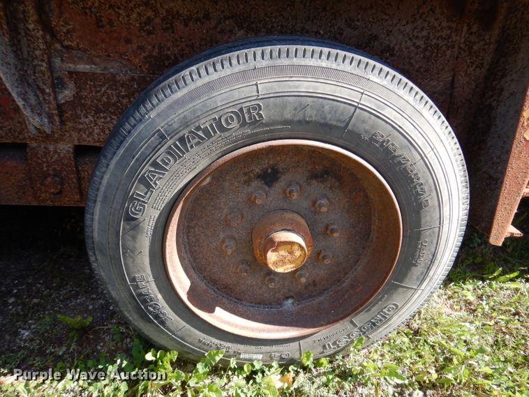 image for item KY9704 1998 Belshe T18  equipment trailer