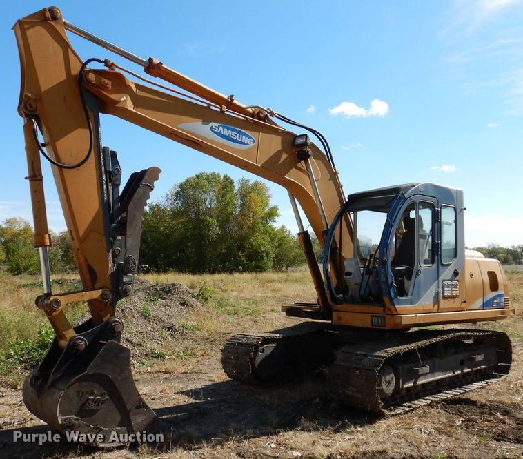 image for item KY9706 1998 Samsung SE130LC-2  excavator