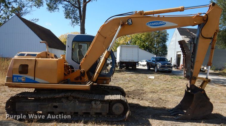 image for item KY9706 1998 Samsung SE130LC-2  excavator