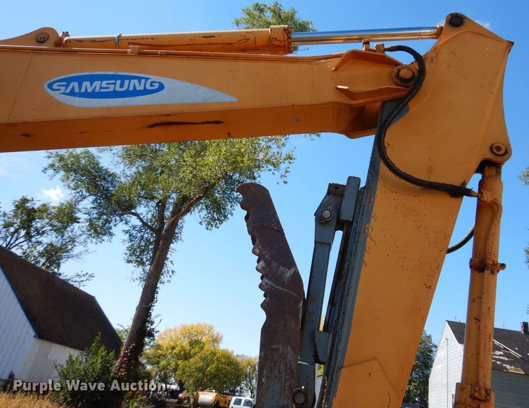 image for item KY9706 1998 Samsung SE130LC-2  excavator
