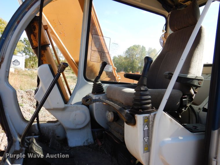 image for item KY9706 1998 Samsung SE130LC-2  excavator