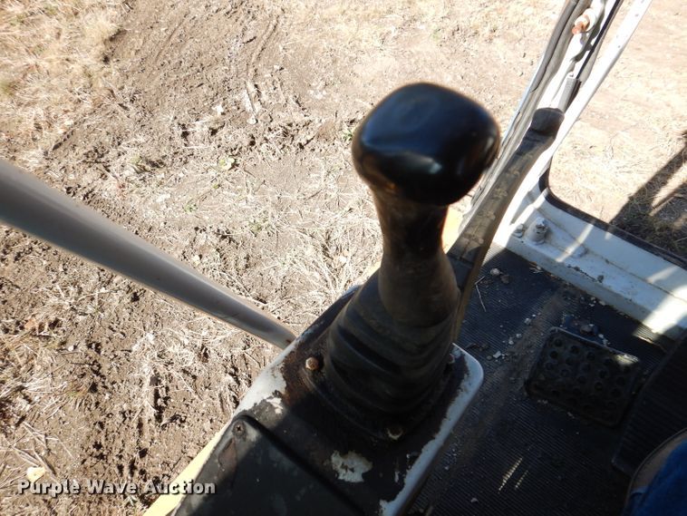 image for item KY9706 1998 Samsung SE130LC-2  excavator