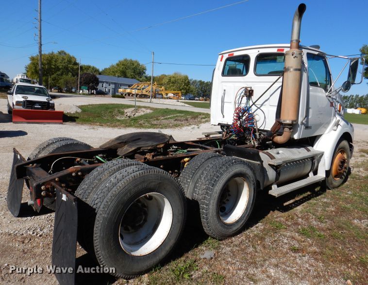 image for item KY9710 2003 Sterling AT9500  semi truck