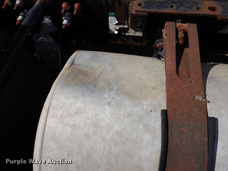 image for item KY9710 2003 Sterling AT9500  semi truck