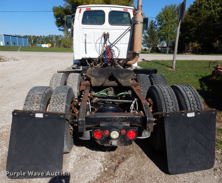 image for item KY9710 2003 Sterling AT9500  semi truck