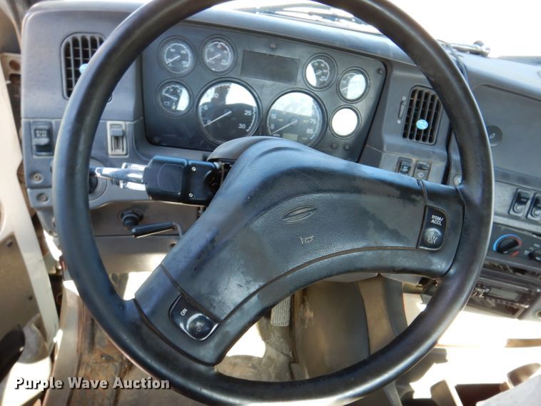image for item KY9710 2003 Sterling AT9500  semi truck