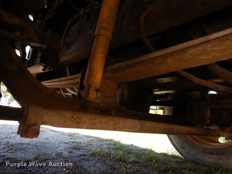 image for item KY9710 2003 Sterling AT9500  semi truck