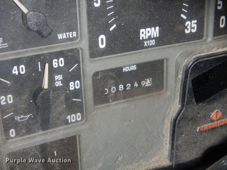 image for item KY9711 1995 International 4900  dump truck