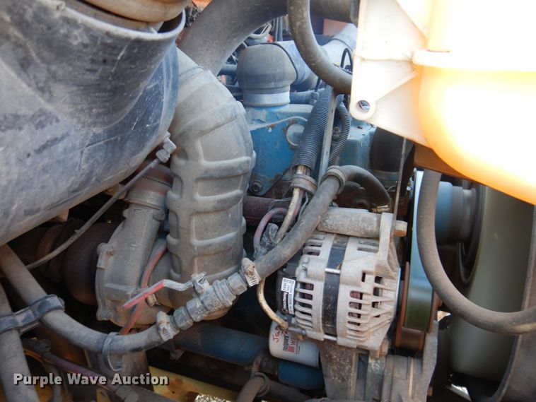 image for item KY9711 1995 International 4900  dump truck