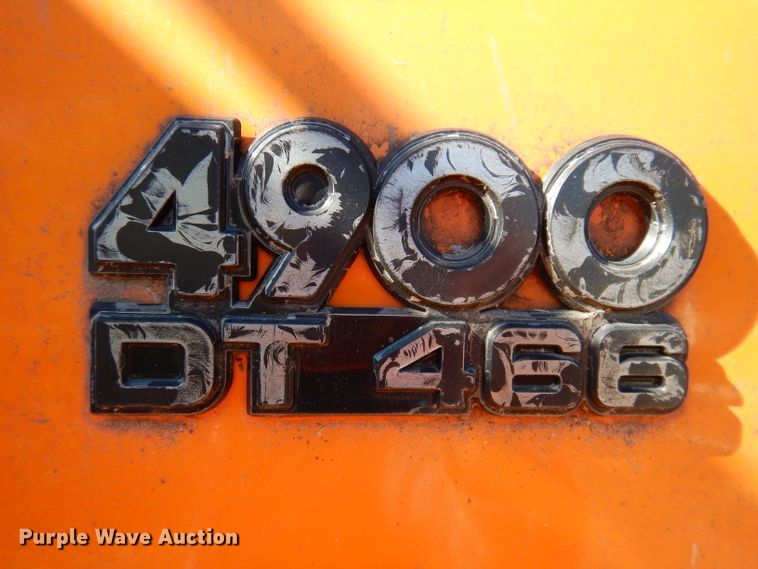 image for item KY9711 1995 International 4900  dump truck