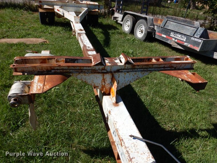 image for item KY9715 1992 Butler EW2850  pole trailer