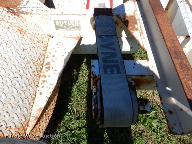 image for item KY9715 1992 Butler EW2850  pole trailer