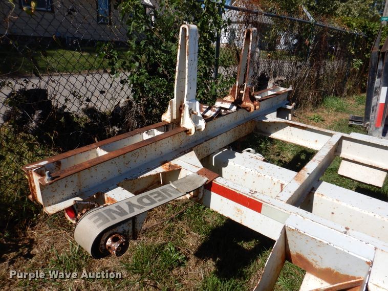 image for item KY9715 1992 Butler EW2850  pole trailer