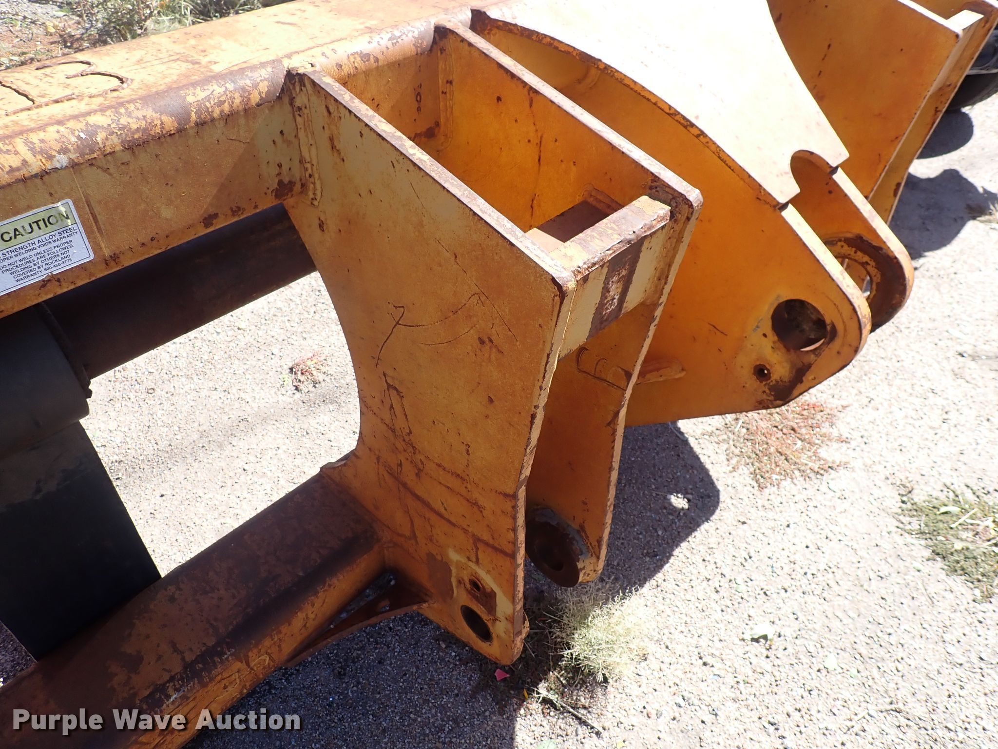 Rockland CFHD pallet forks in Hutchinson, KS Item DN2198 sold